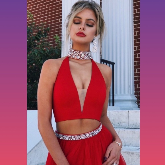 Prom Dress - Picture 2 of 7